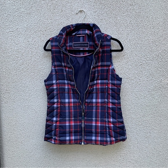 NWOT-Tommy Hilfiger Navy Red Plaid Puff Quilted Zipper Vest S - Picture 2 of 9